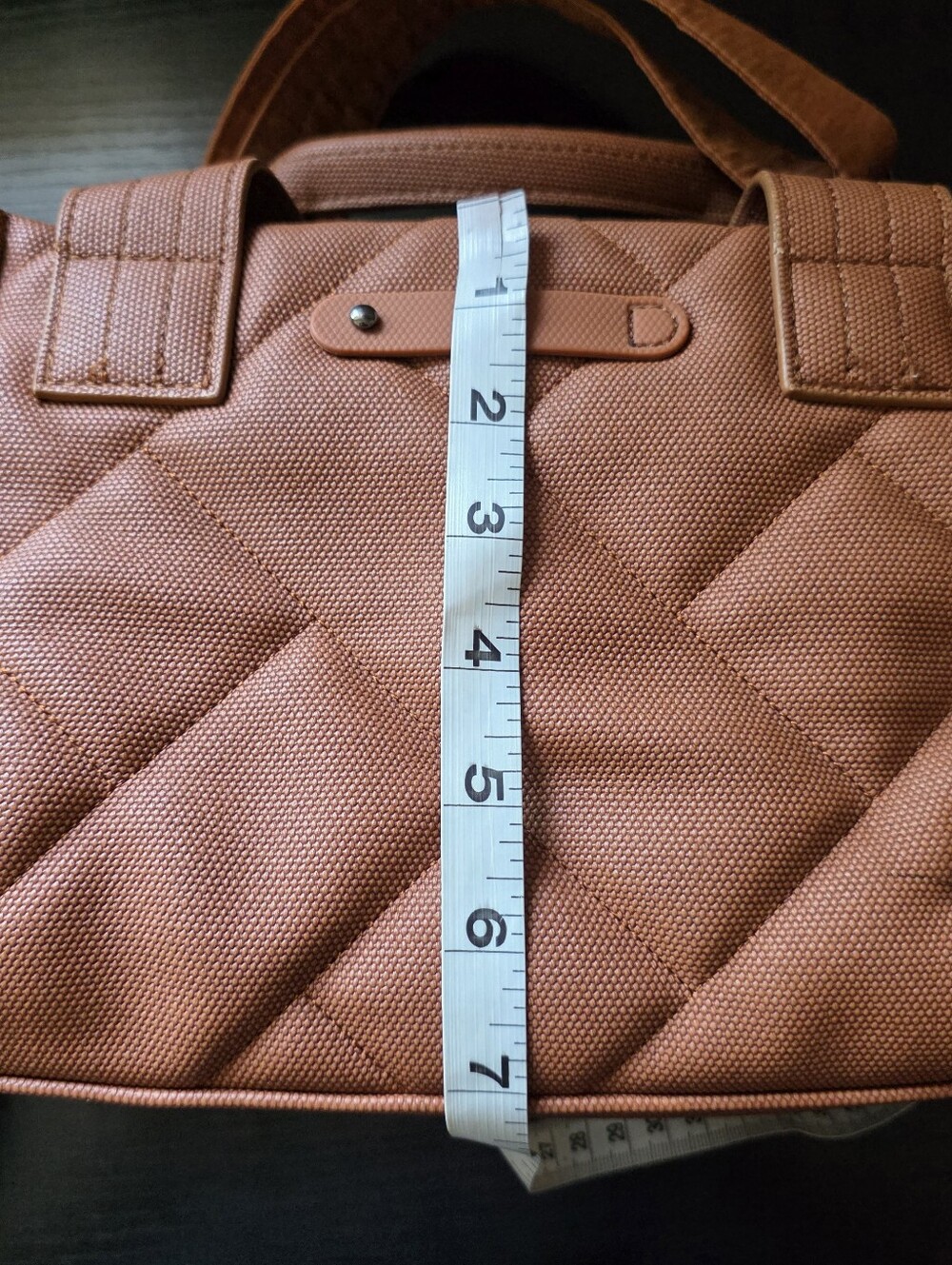 Lug Jitterbug Matte Luxe VL Crossbody Bag. - Picture 12 of 12